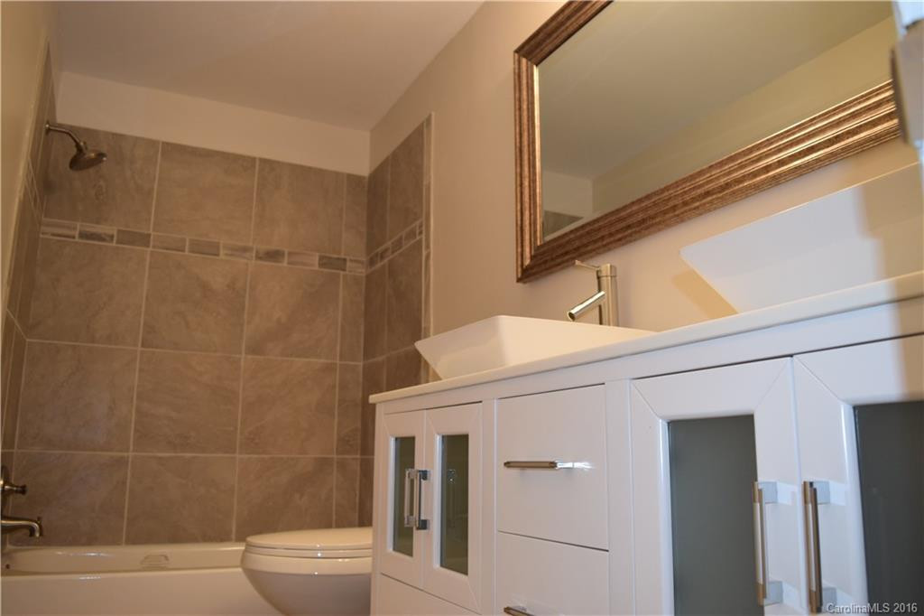 8015 Oak Street - Photo 13
