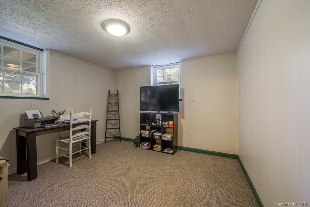 210 Kelly Lane - Photo 15