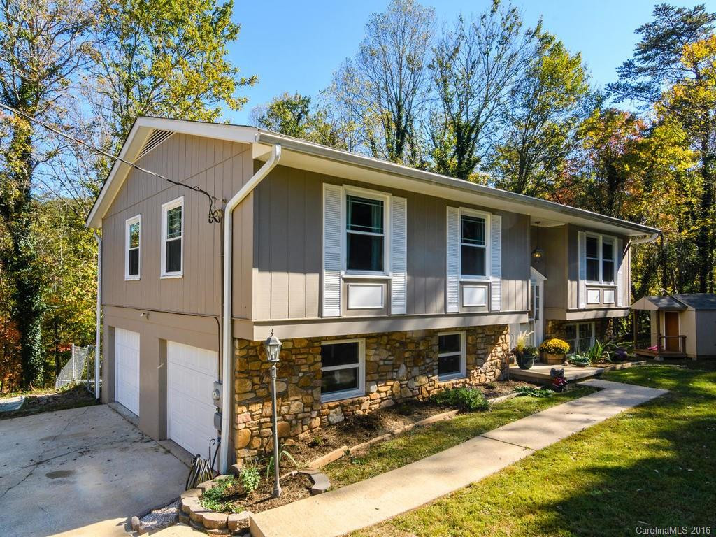 10 Holly Hill Court - Photo 2
