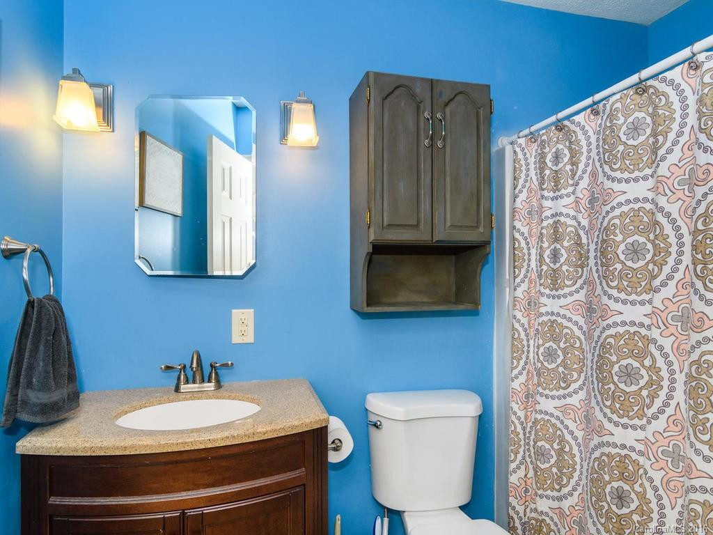 10 Holly Hill Court - Photo 16