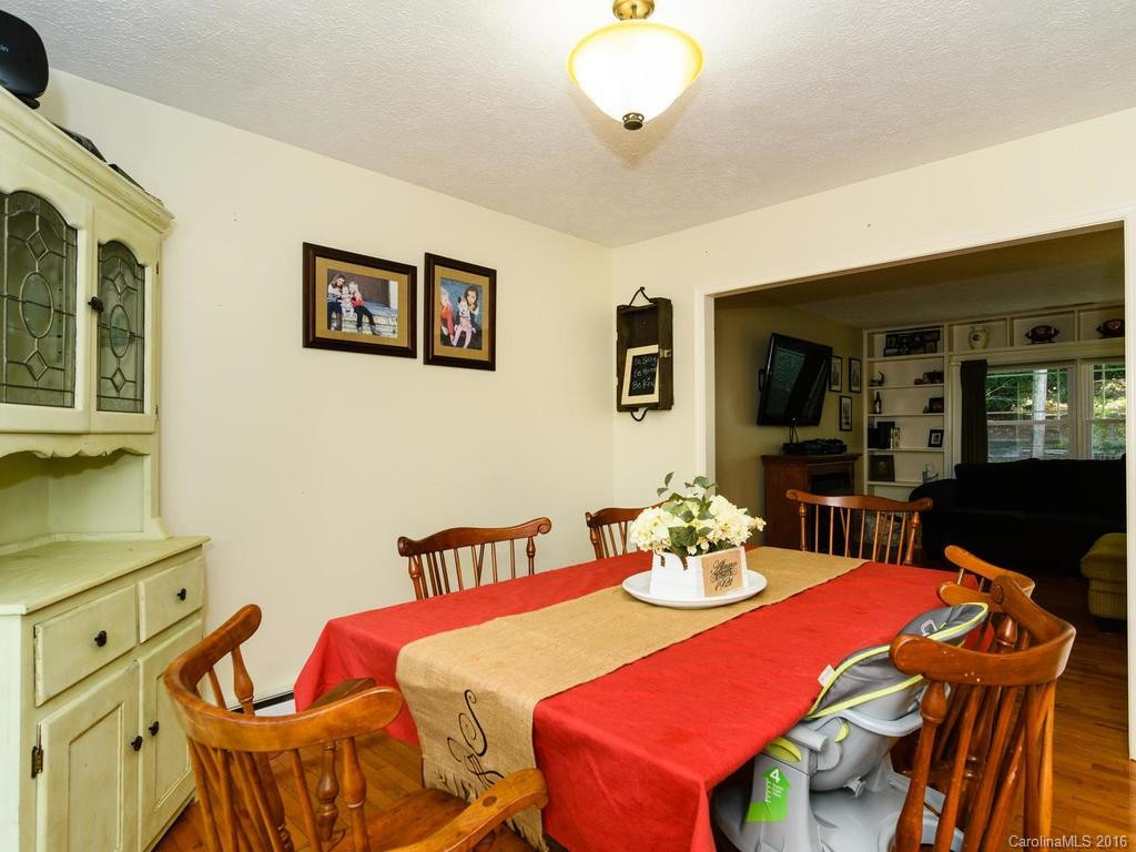 10 Holly Hill Court - Photo 8