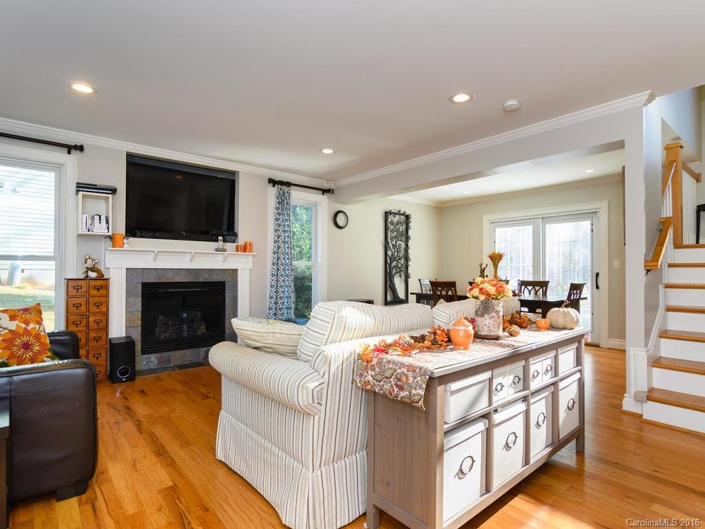 91 Noble Road - Photo 4