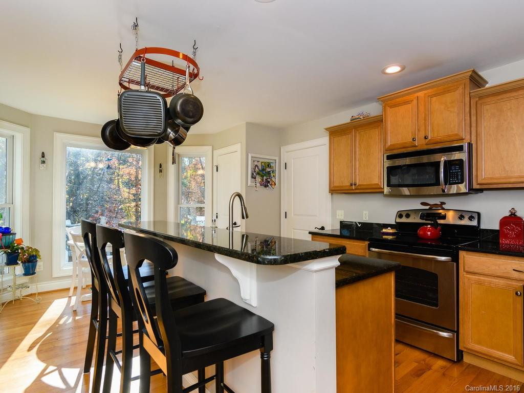 91 Noble Road - Photo 9