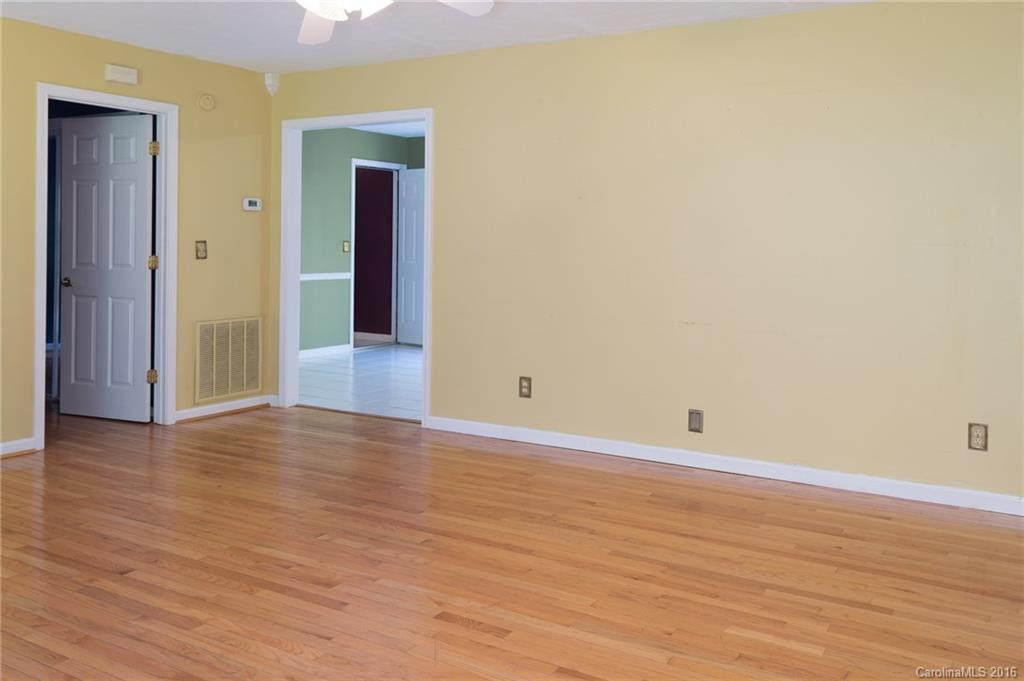 109 Hunters View Drive - Photo 5