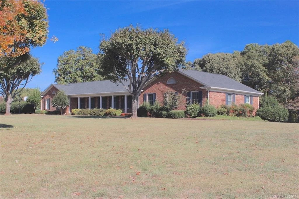 751 Doggett Road