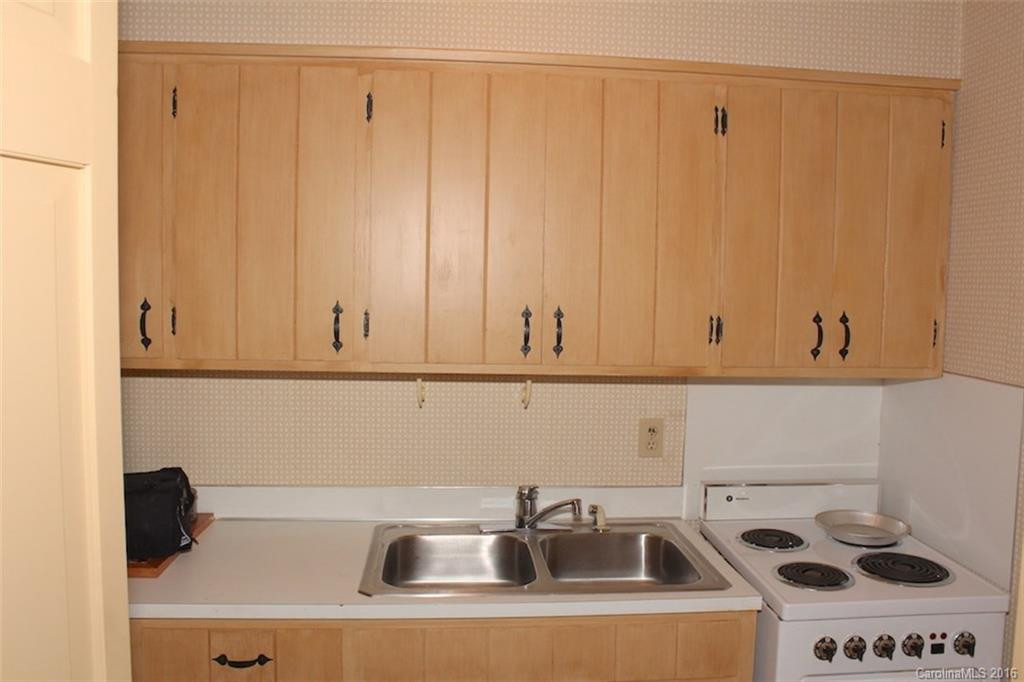 751 Doggett Road - Photo 22