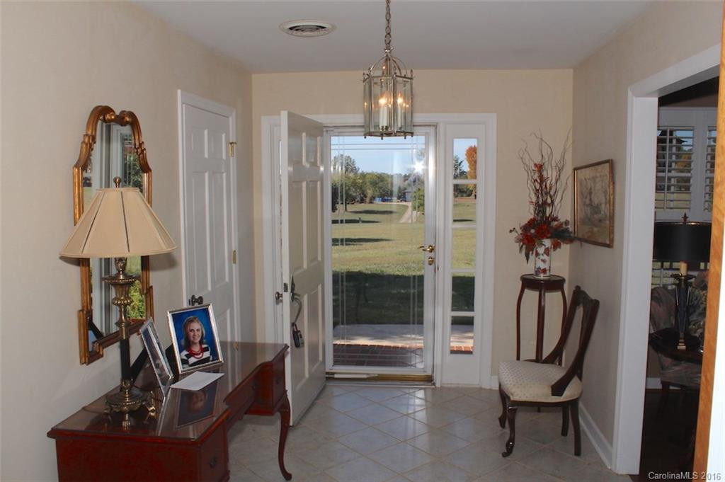 751 Doggett Road - Photo 4