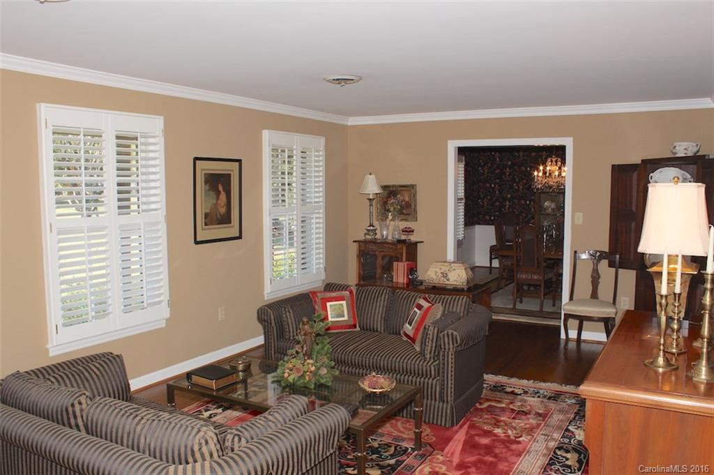 751 Doggett Road - Photo 6