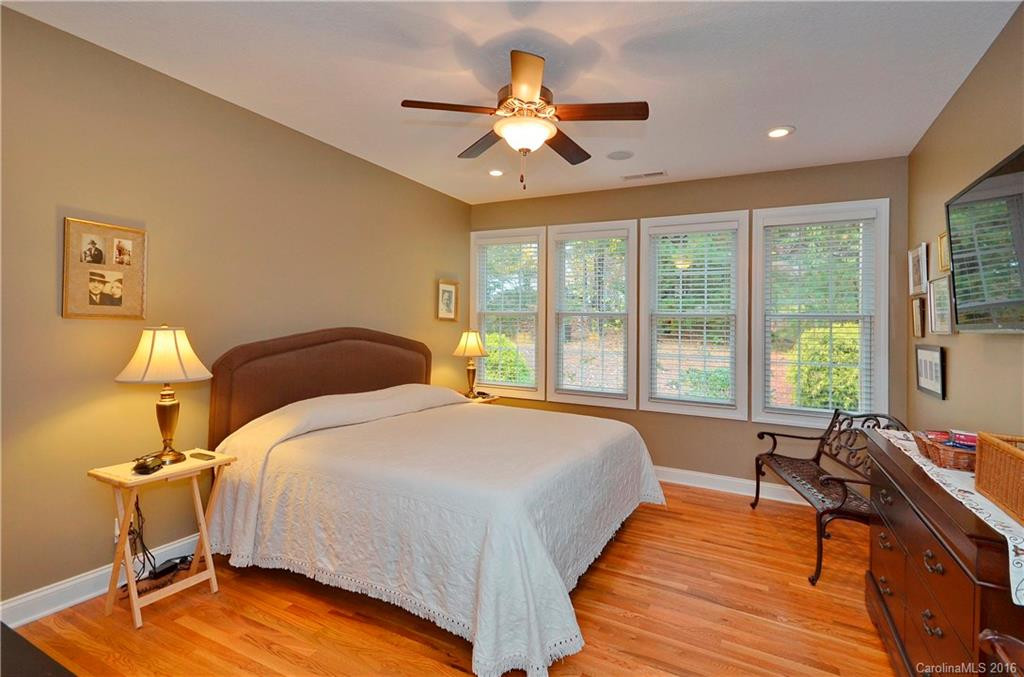 33 Triple Fairways Drive #28 - Photo 11