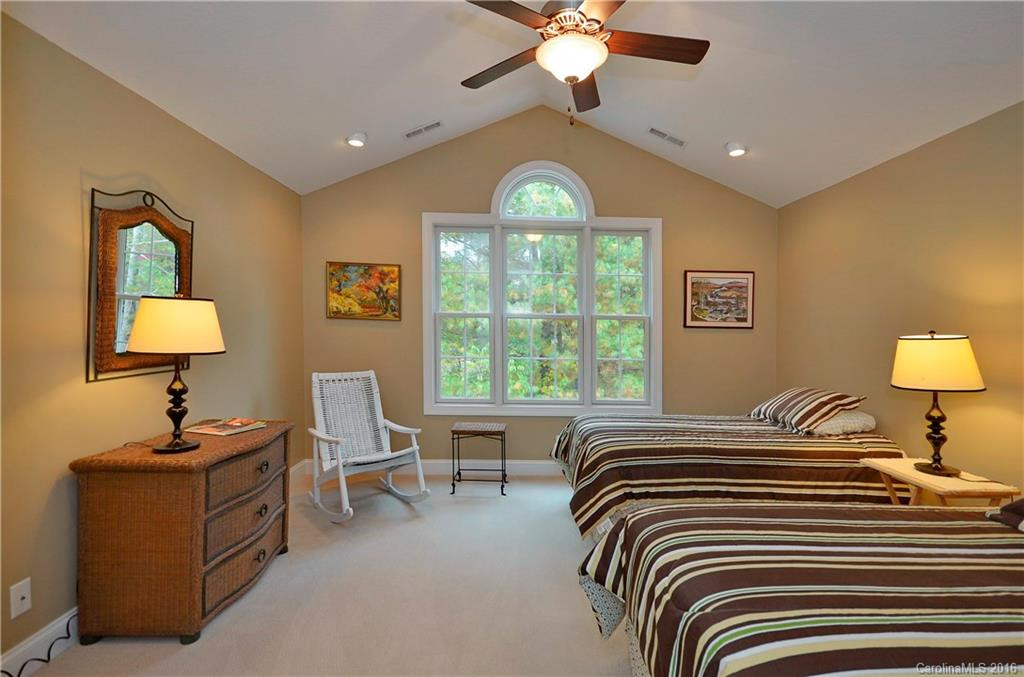 33 Triple Fairways Drive #28 - Photo 14