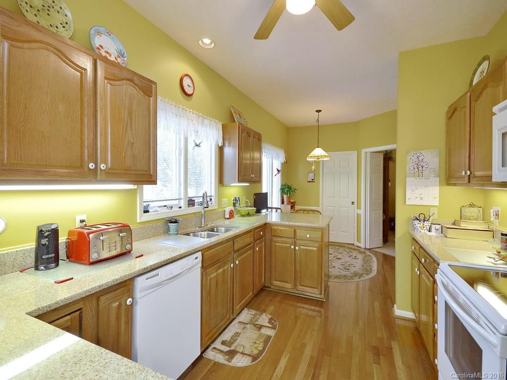 11 Country Meadows Lane #11 - Photo 7