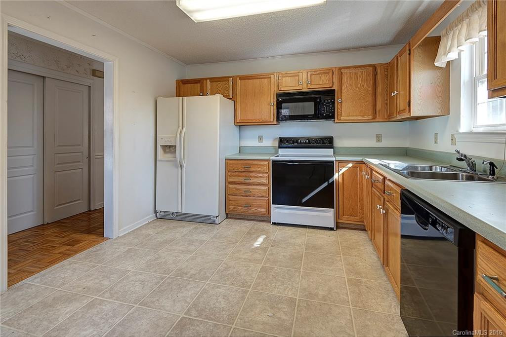 1603 Hyde Park Drive #1603 - Photo 5