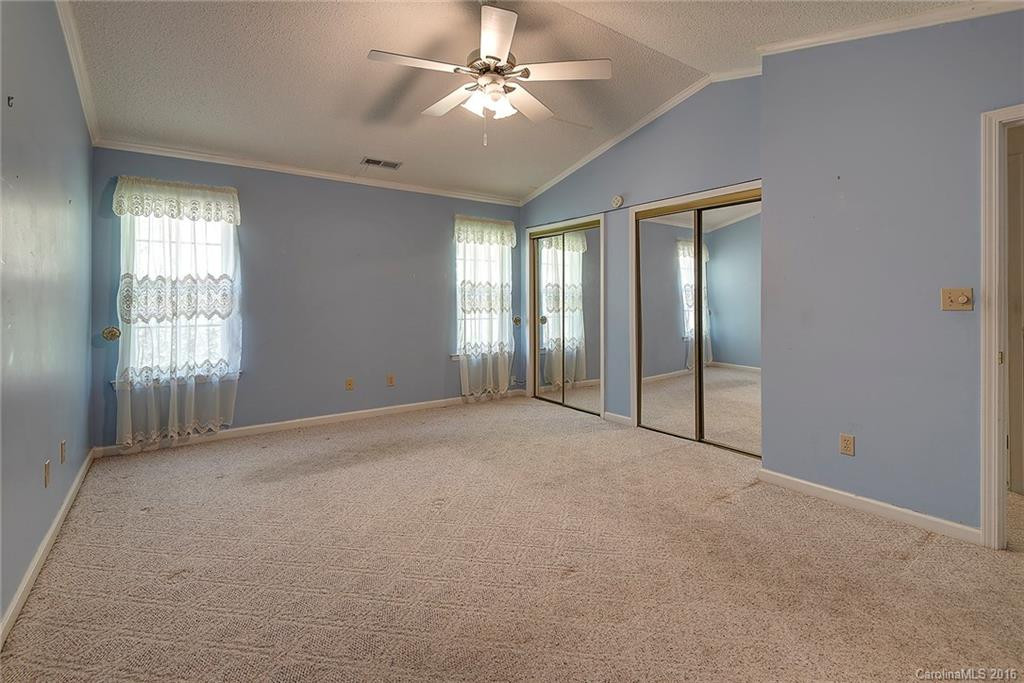1603 Hyde Park Drive #1603 - Photo 6