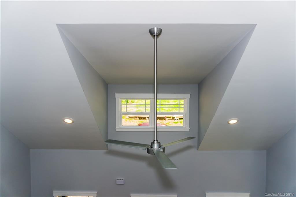 35 Emmett Lane - Photo 17