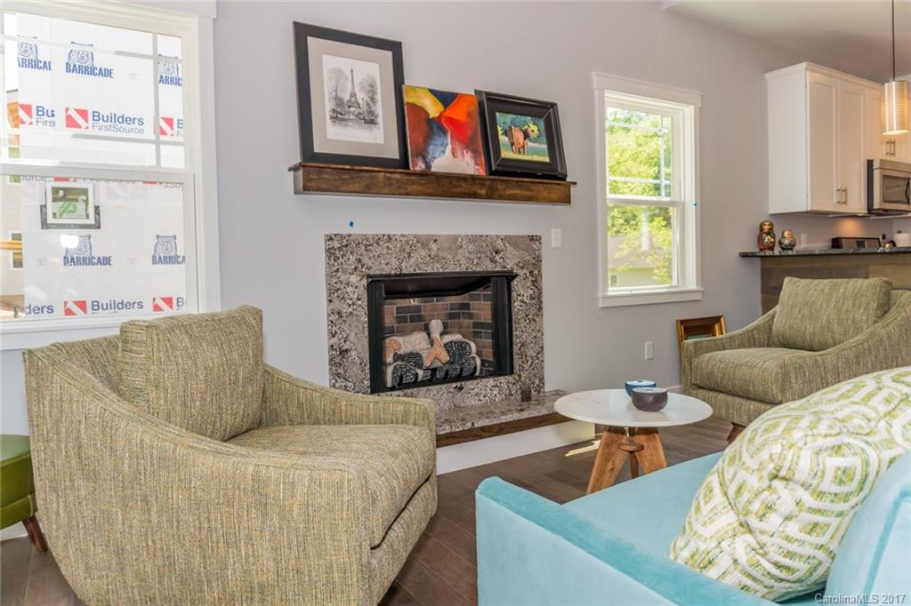 35 Emmett Lane - Photo 8