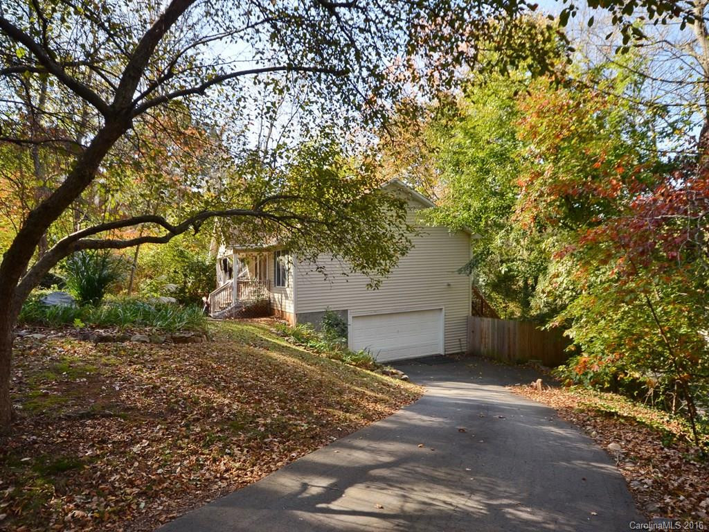11 Winthrop Road - Photo 2