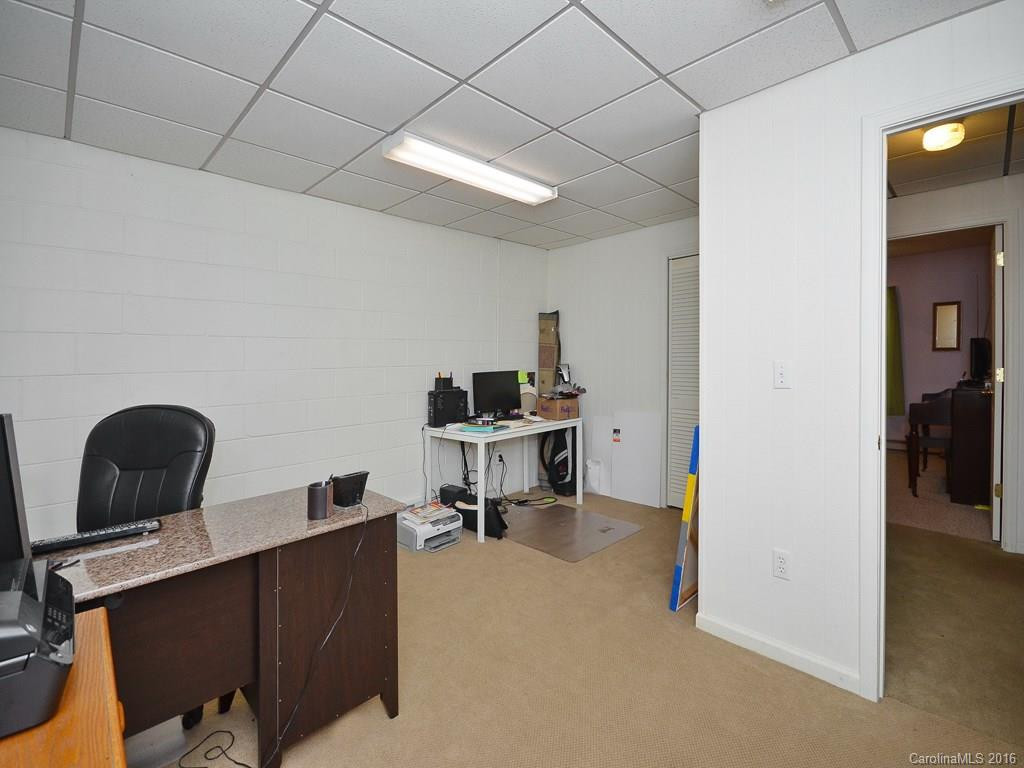11 Winthrop Road - Photo 15