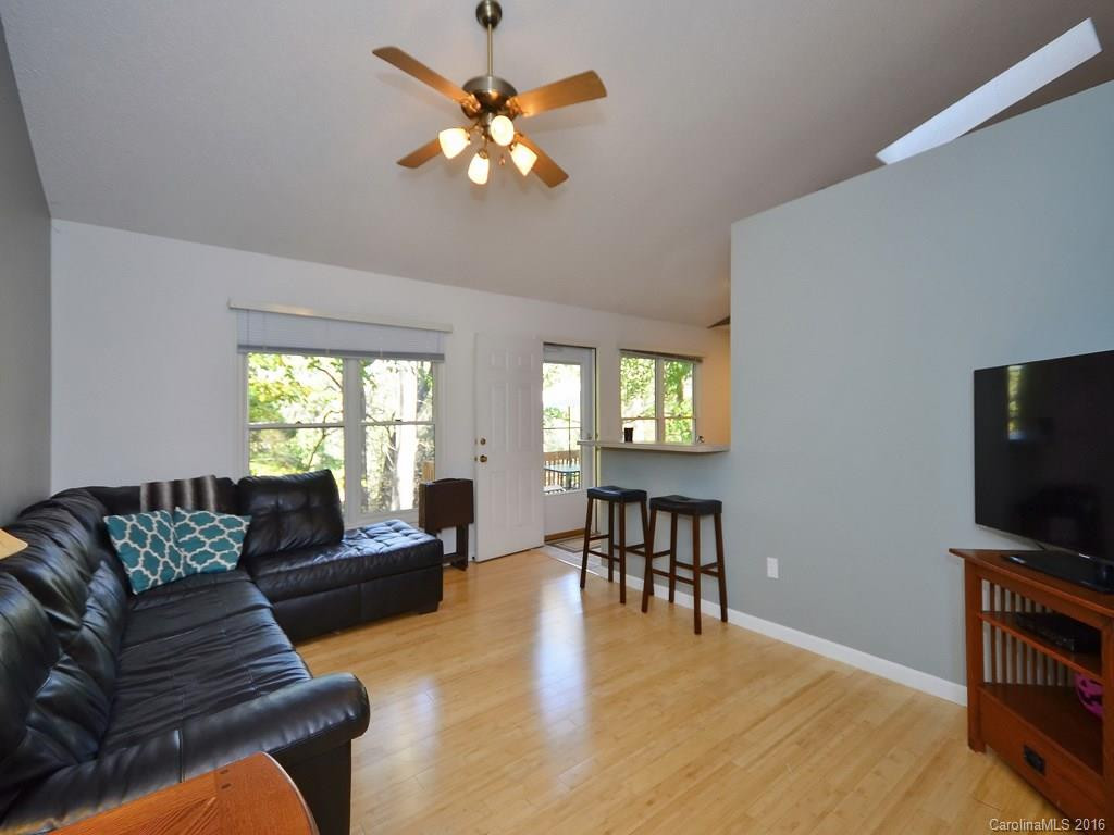 11 Winthrop Road - Photo 7