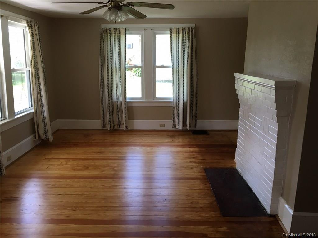 203 Academy Street - Photo 2
