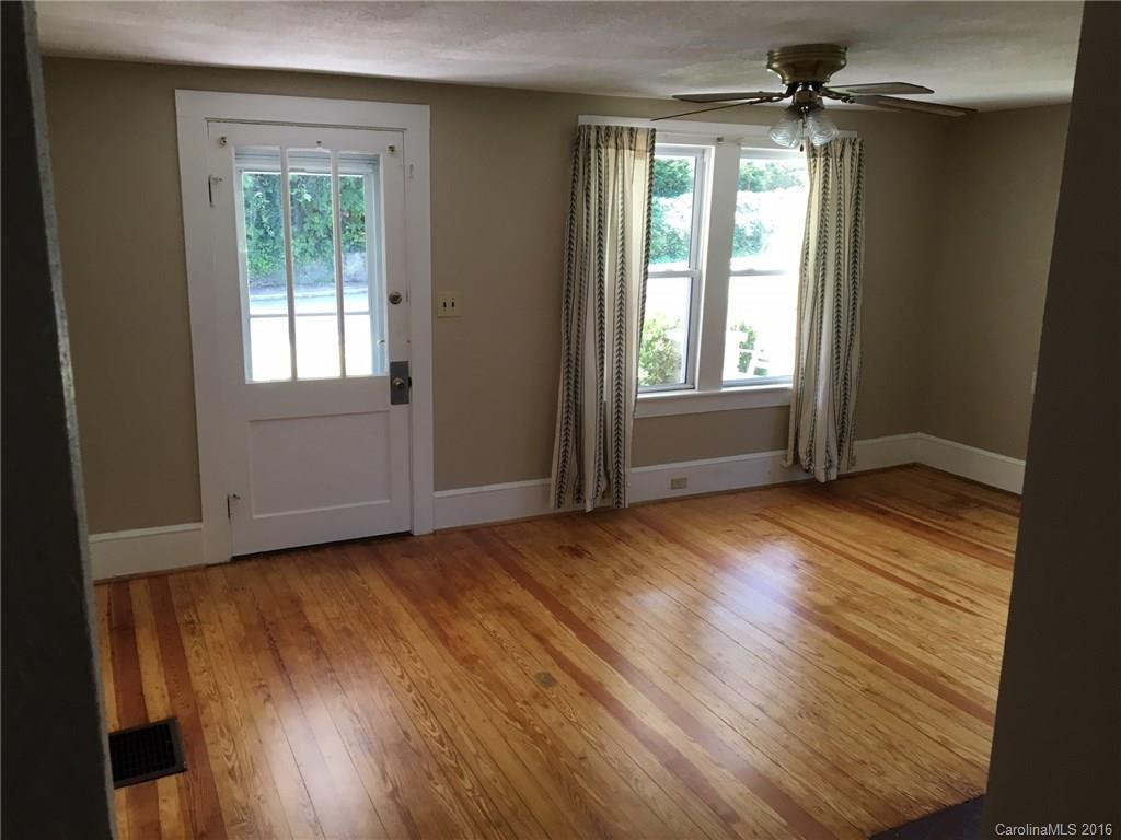 203 Academy Street - Photo 5