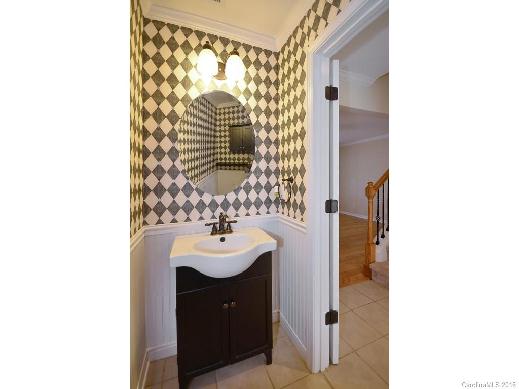 86 Rotunda Circle #504 - Photo 6