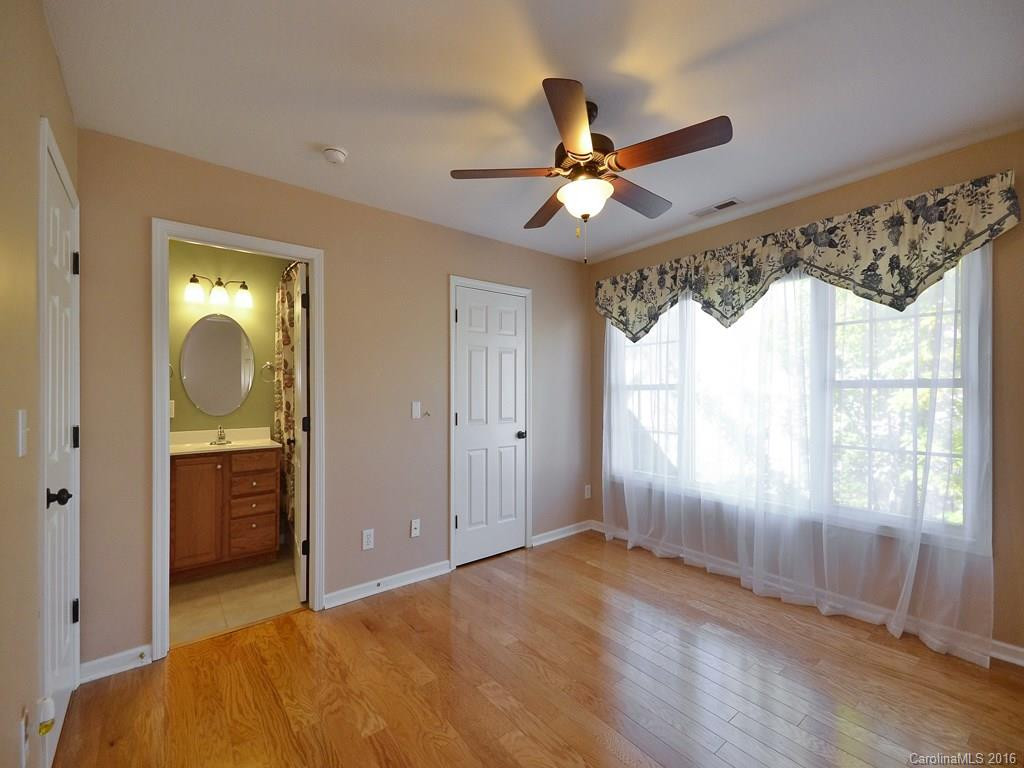86 Rotunda Circle #504 - Photo 9