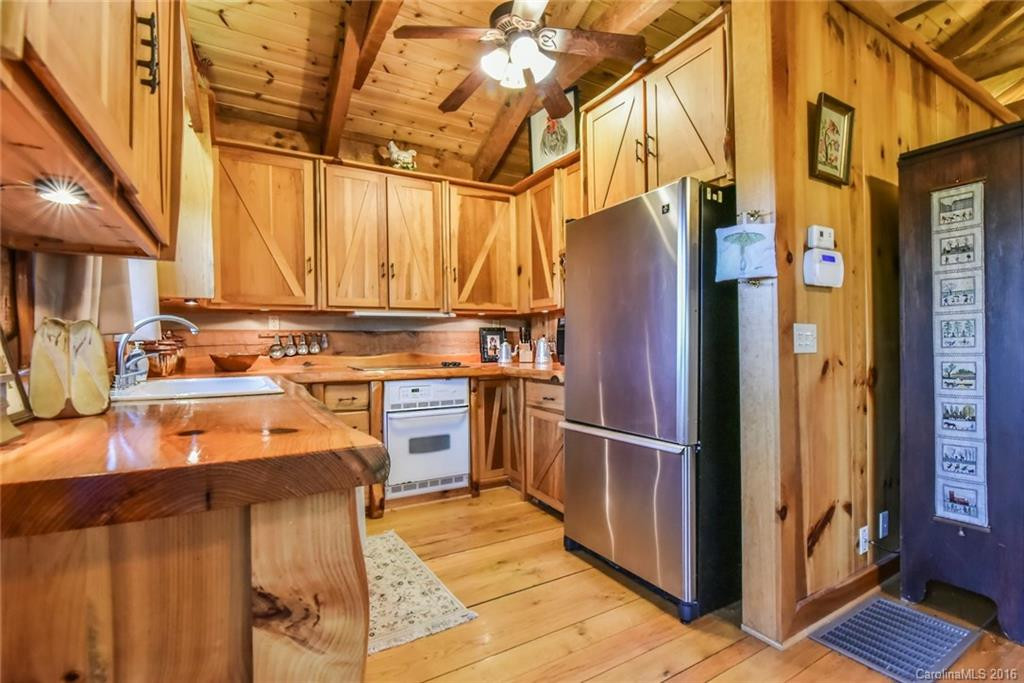20 Pine Forest Drive - Photo 13