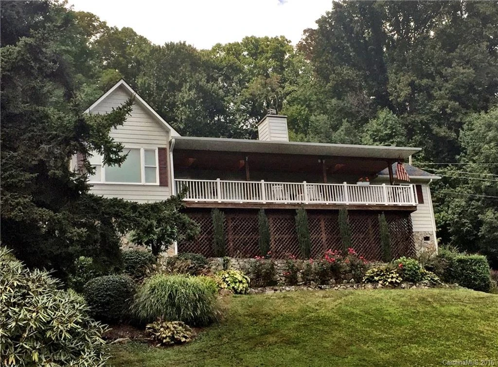 60 Tiger Lily Lane