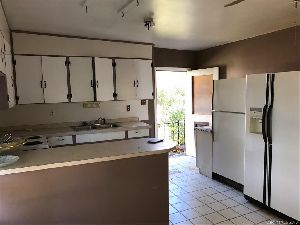 484 Onteora Boulevard - Photo 4
