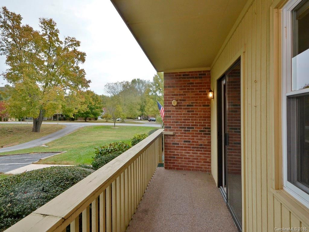 101 Oakwood Place #2 - Photo 2