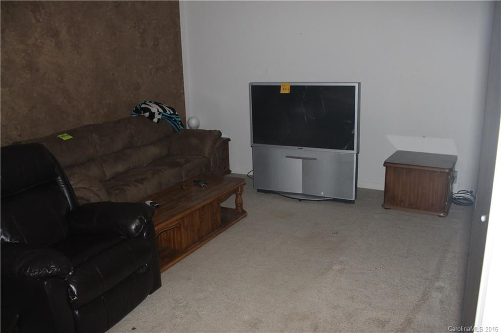 460 Jones Road - Photo 9