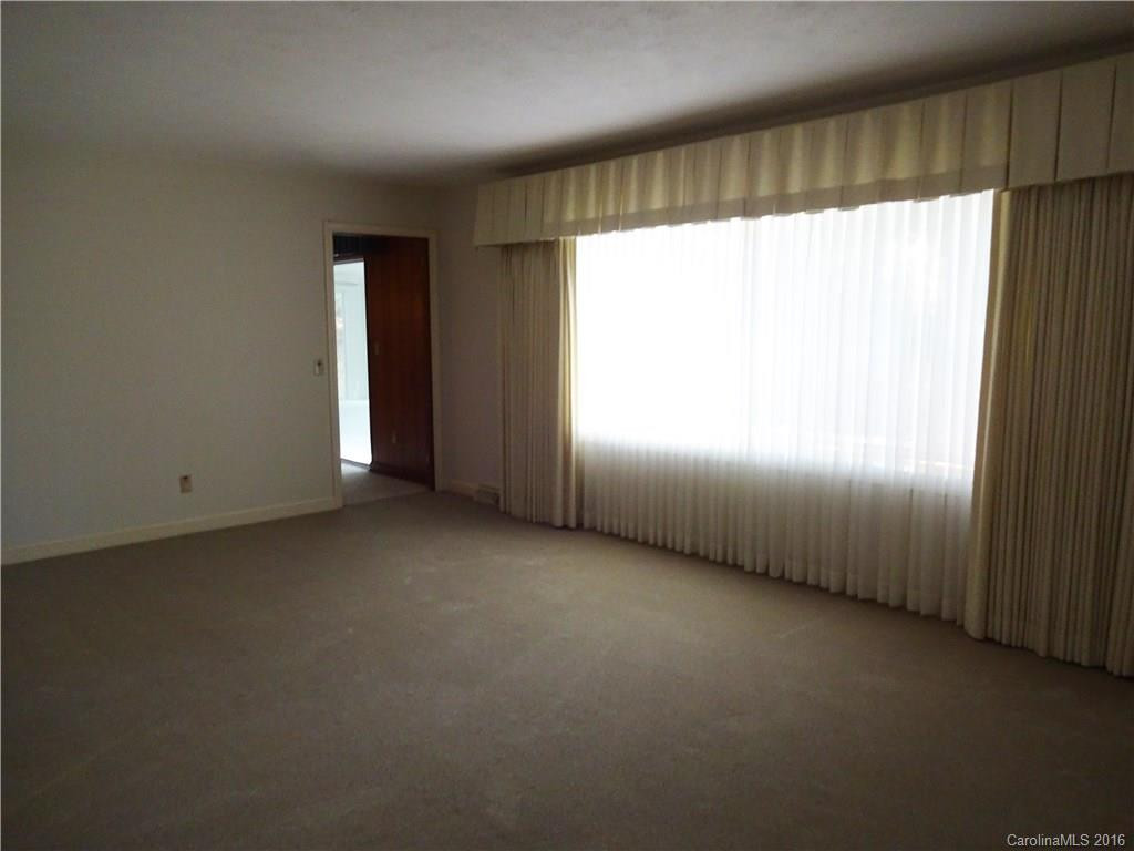 2505 Old Kanuga Road - Photo 9