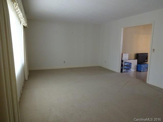 2505 Old Kanuga Road - Photo 10