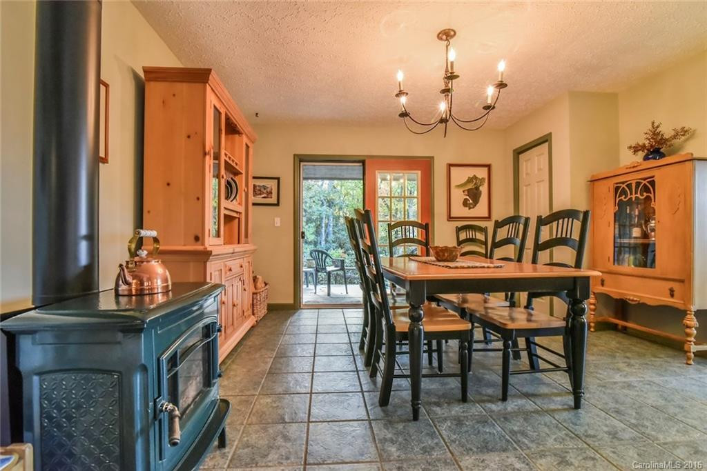 125 Valley Drive - Photo 13