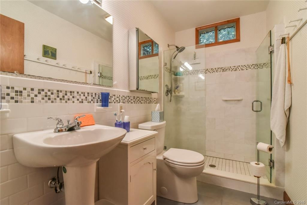 125 Valley Drive - Photo 16