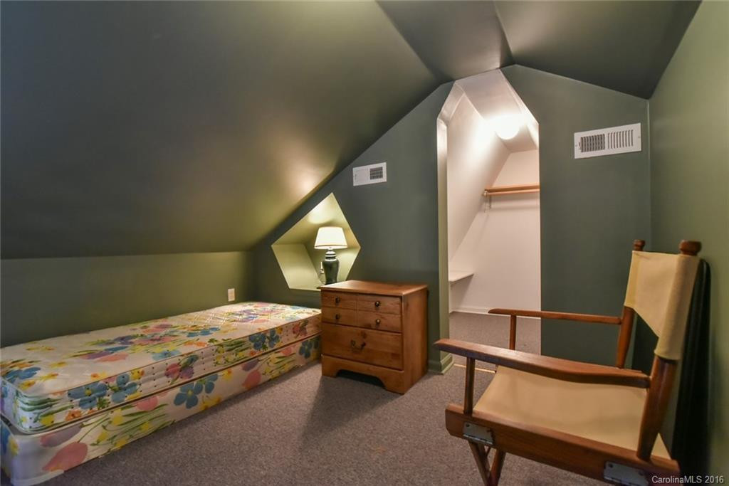 125 Valley Drive - Photo 20