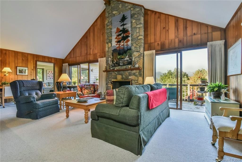 125 Valley Drive - Photo 7