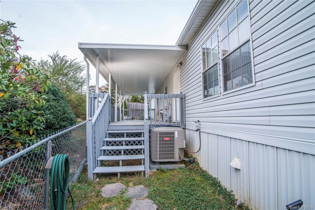 102 Adams Hill Road - Photo 15