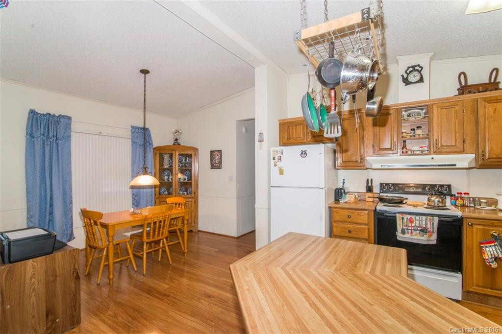 102 Adams Hill Road - Photo 7