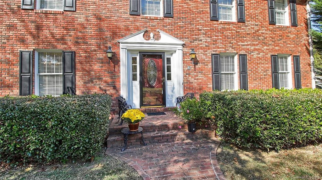 507 Fenwick Court - Photo 2