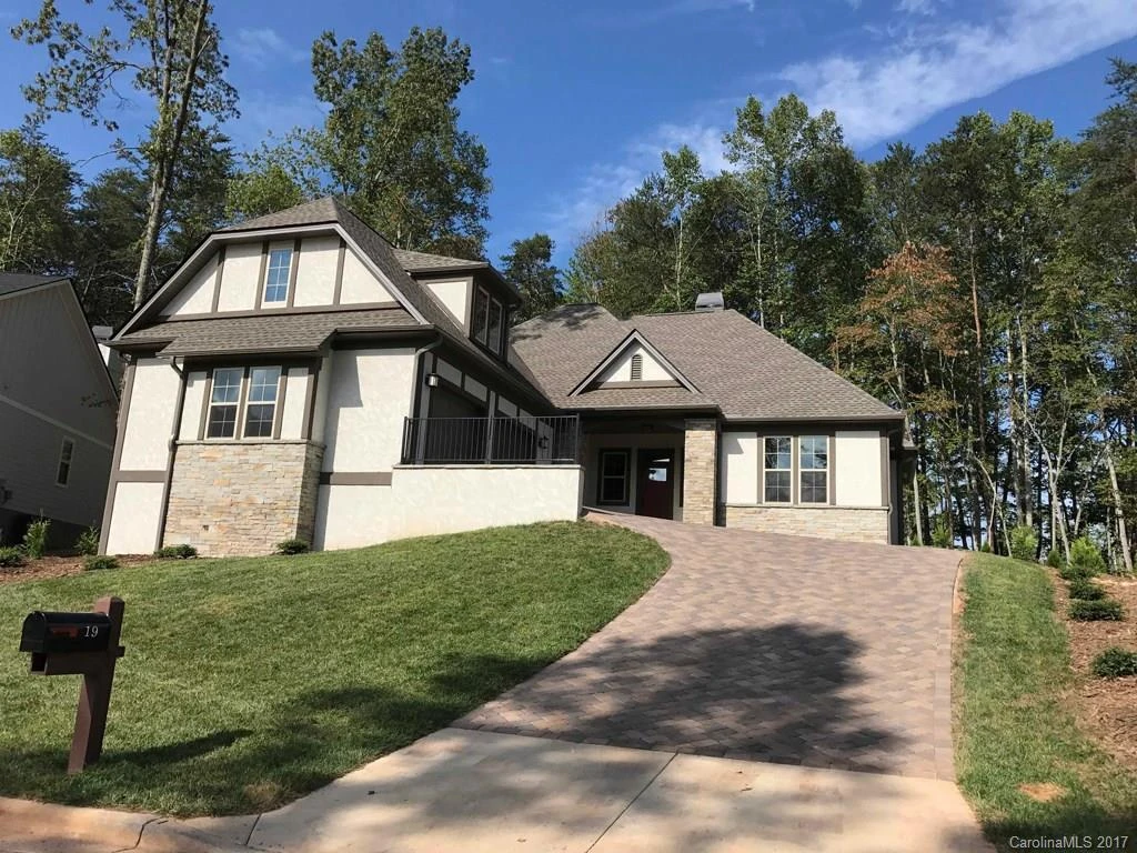 19 Estatoe Gap Road #1122