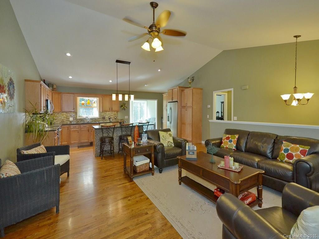 103 Redden Road - Photo 3