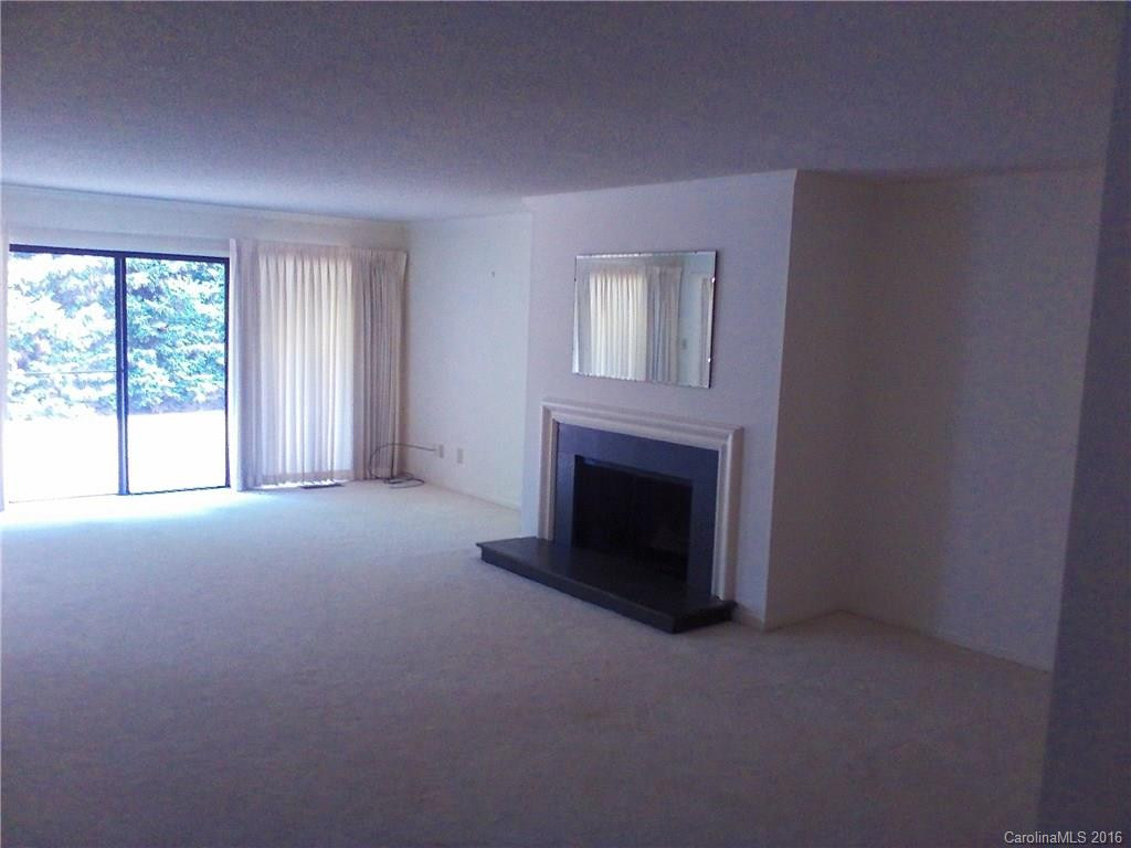 470 Crowfields Drive #6 - Photo 2