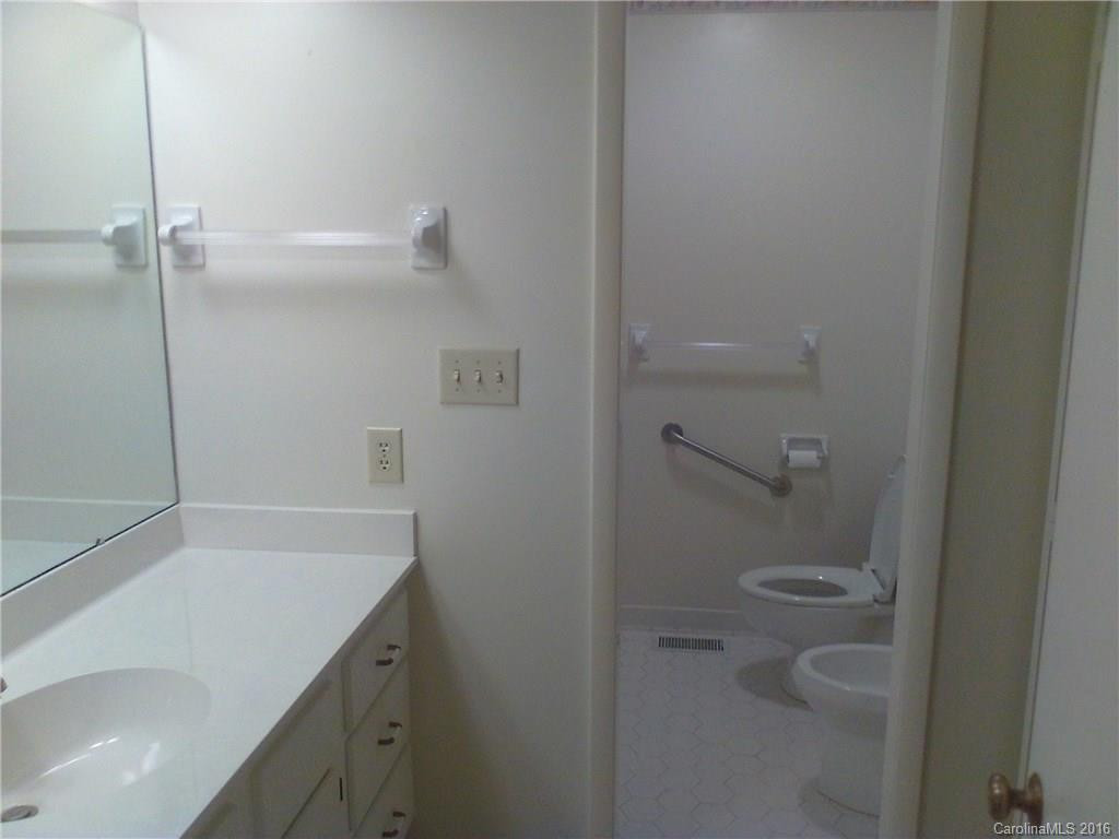 470 Crowfields Drive #6 - Photo 7