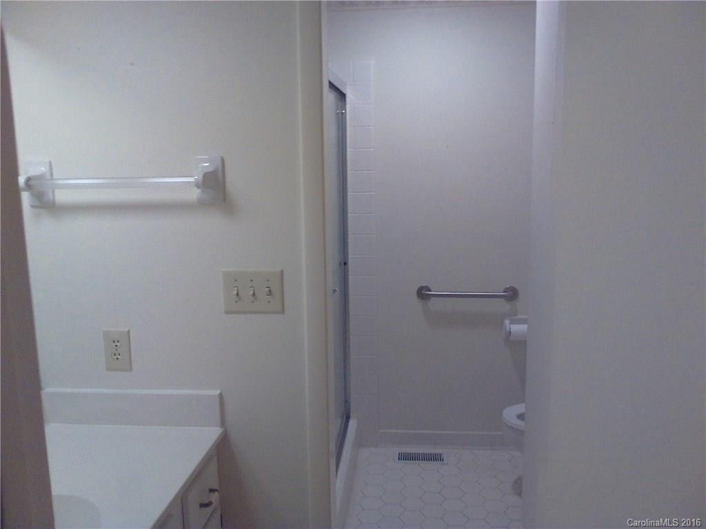 470 Crowfields Drive #6 - Photo 9