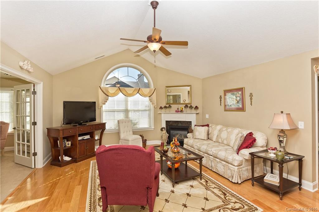 68 Summerfield Place #Lot 3- B - Photo 5