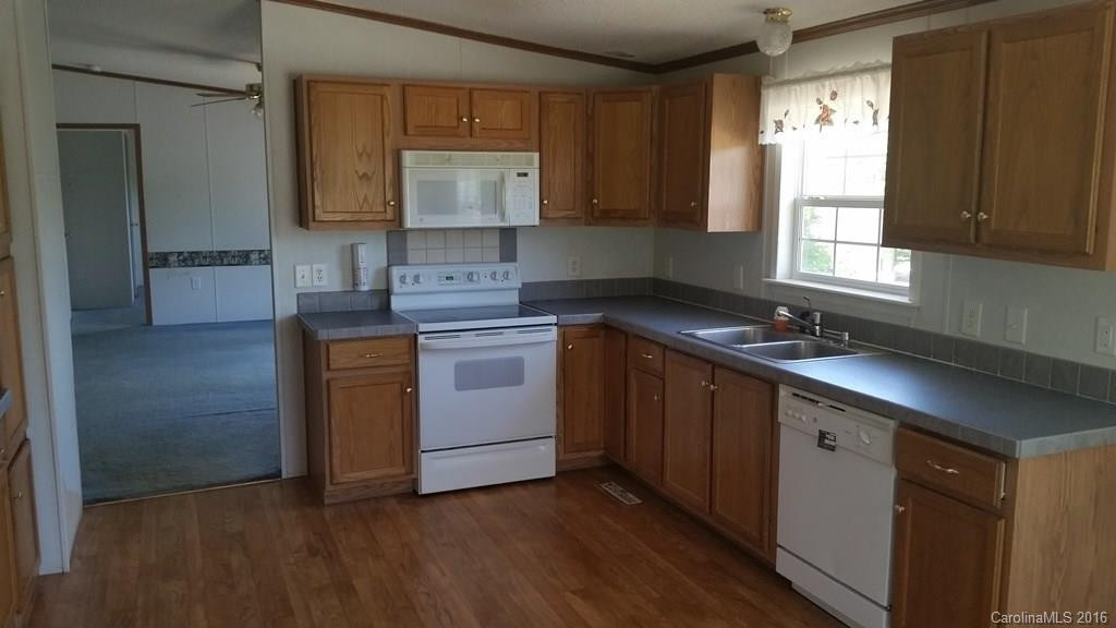 33 Goose Creek Road - Photo 3