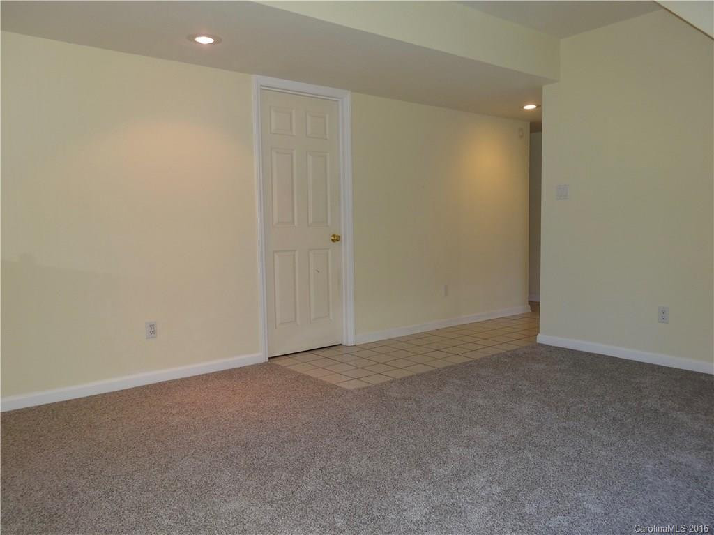 258 Timberlane Drive - Photo 12