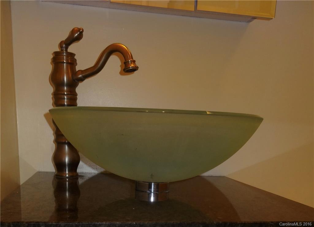 258 Timberlane Drive - Photo 9