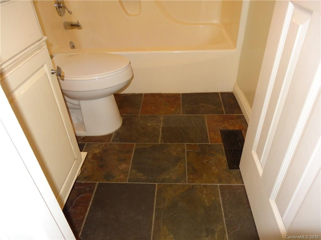 258 Timberlane Drive - Photo 10